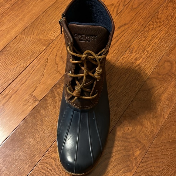 Sperry women’s saltwater duck boots - Picture 6 of 7